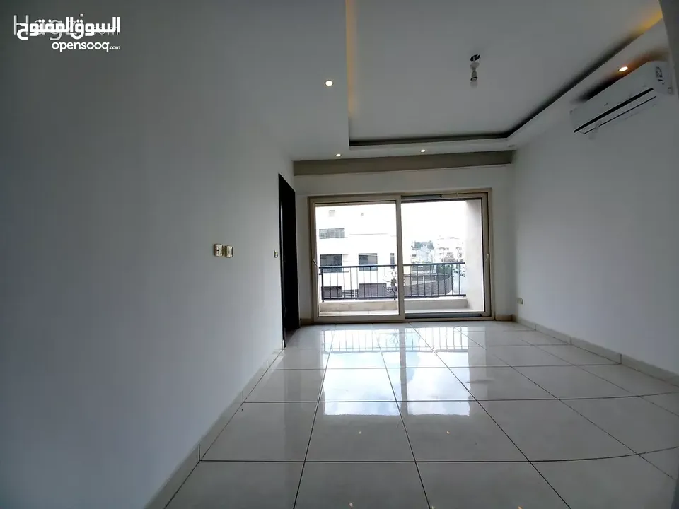 فيلا للايجار في منطقة عبدون  ( Property 36560 ) سنوي فقط