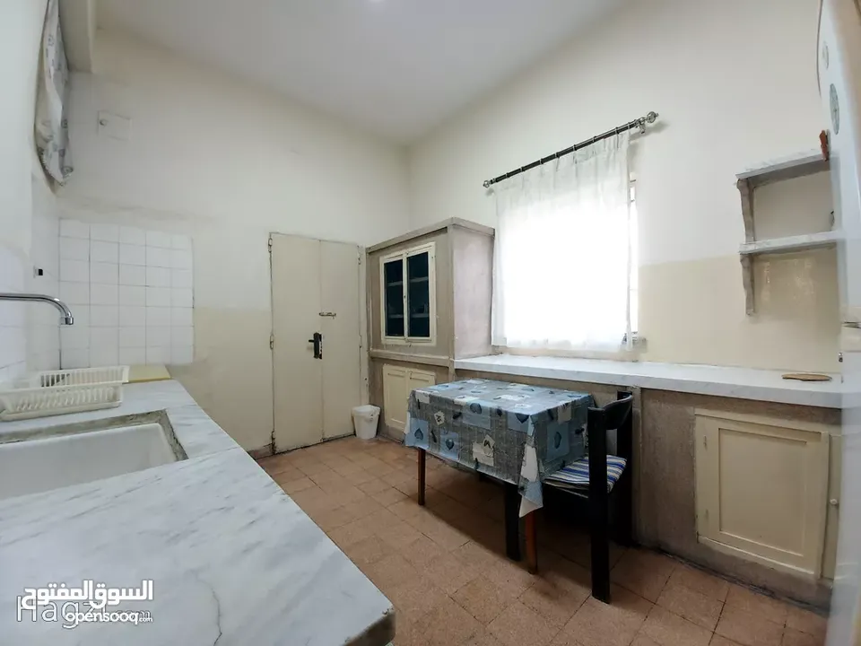 شقة مفروشة للإيجار في اللويبدة  ( Property 36044 )