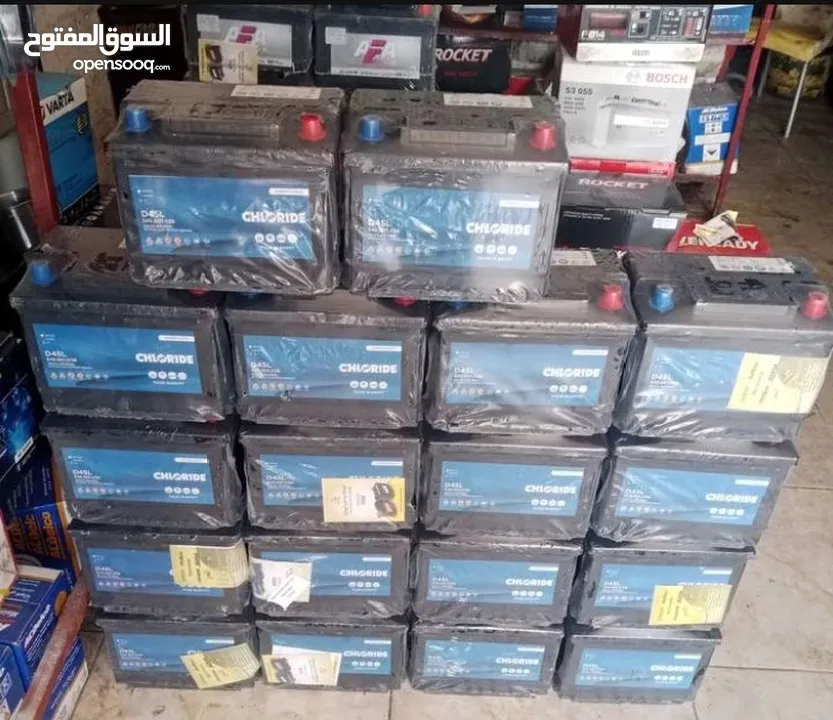 بسعر حرق عرض على بطاريات السيارات المستعمله بحال الوكاله وكفاله شهر بطاريتك لباب بيتك