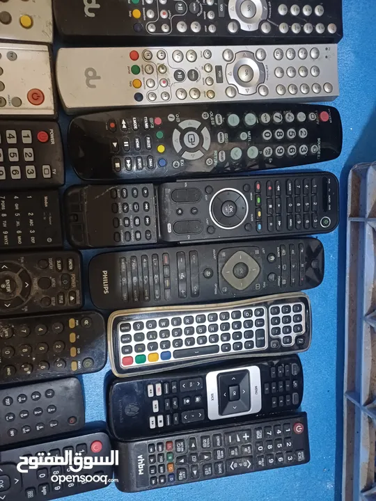مجموعة ريموتات للبيع