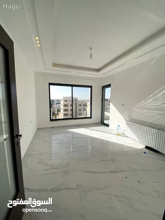 شقة جديدة للايجار ( Property 36004 ) سنوي فقط