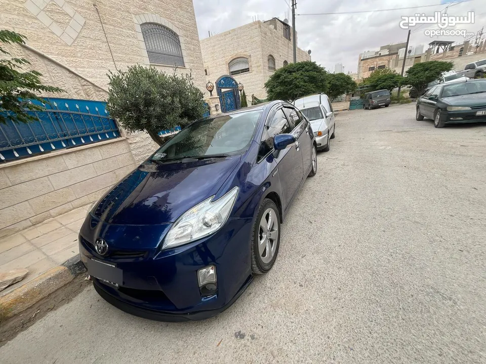 تويوتا بريوس 2010 للبيع بسعر مغري