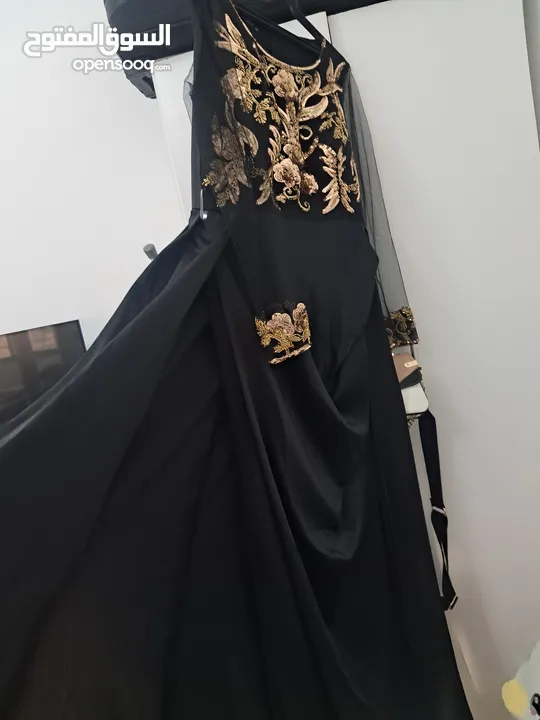 فستان سهرة بحاله ممتازة