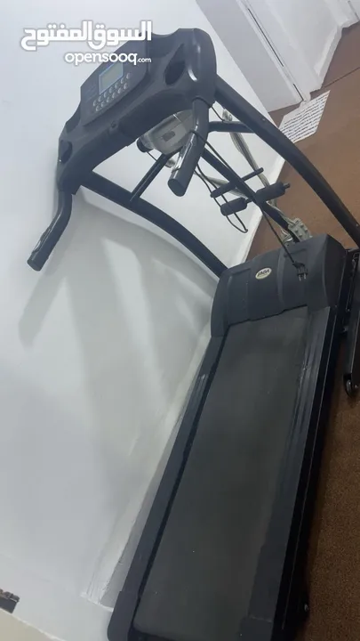 جهاز مشي رياضة