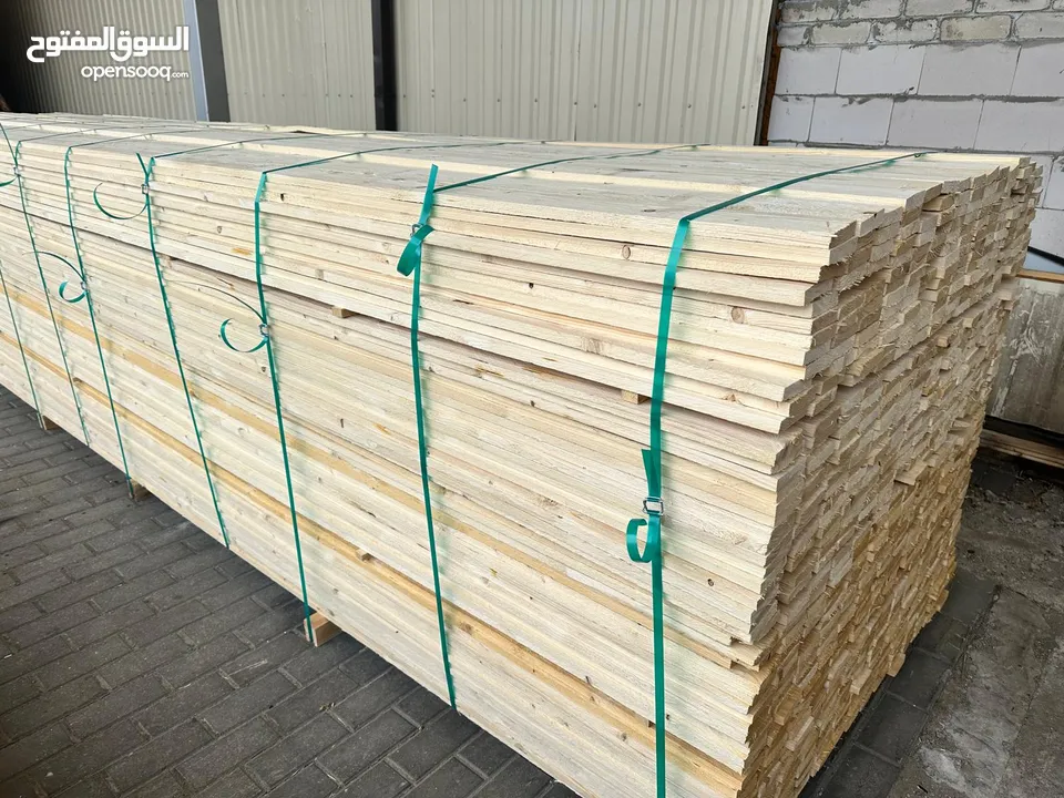 خشب ابيض Pine KD  و خشب سويد Spruce جاهز للشحن من اوروبا الى العقبة بافضل سعر