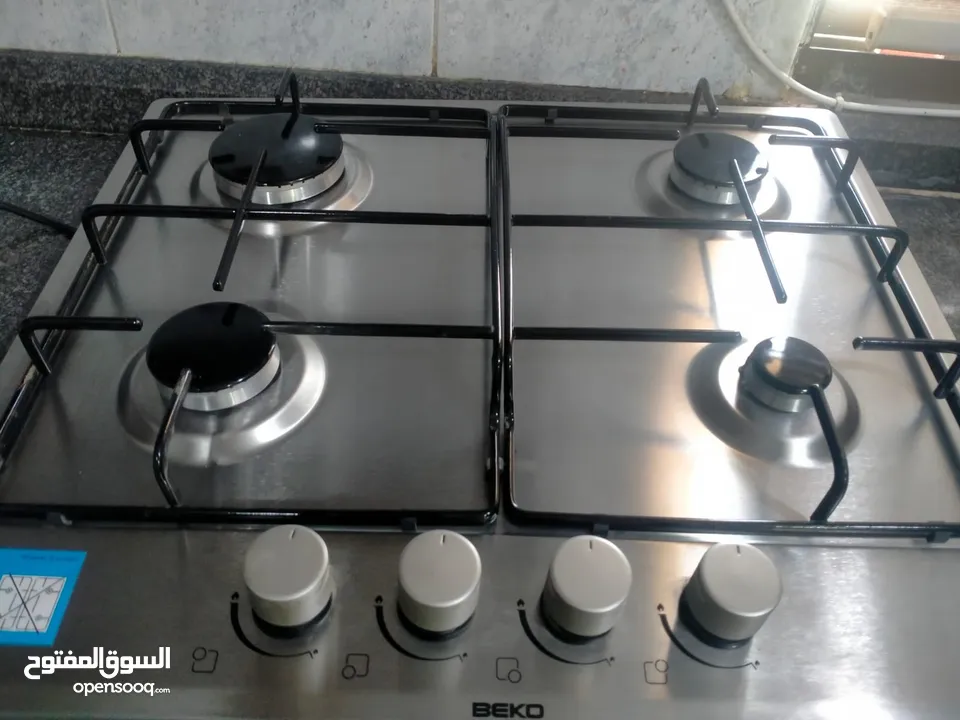 غاز بلت ان 5 عيون سيكيوريت اسود الطول 86 والعرض 60 للبيع