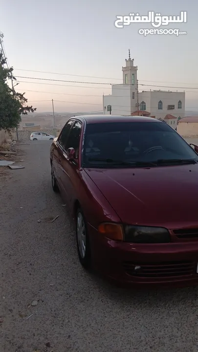 ميتسوبيشي لانسر