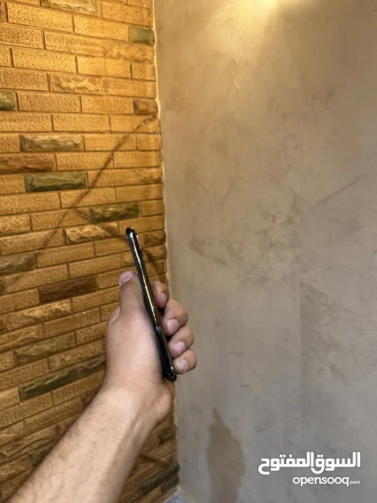 آيفون  x  البيع