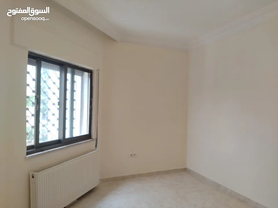 الرابية شقة لقطة للبيع قرب إشارة السفارة الصينية طابق ثاني