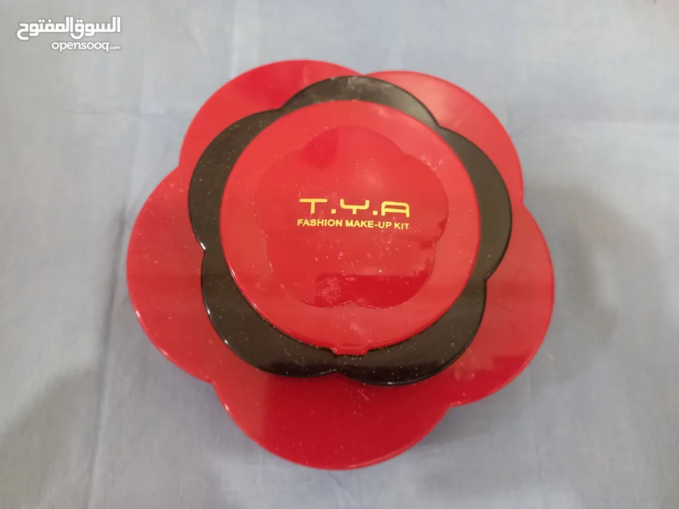 T.Y.A Fashion MakeUp Kit,Visible Results Effective Beauty Specialist