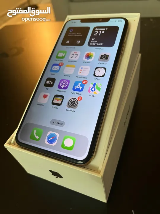 ايفون xs max للبيع بحالة الوكالة مع كرتونتو الاصلية