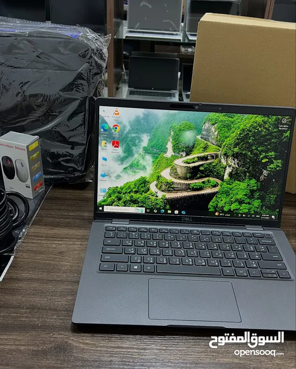 Dell core i7- جيل 11 افخم وارقى موديلات اللاتيتود معدني المنيوم بالكامل شاشة فريملس RAM 16 - SSD 512