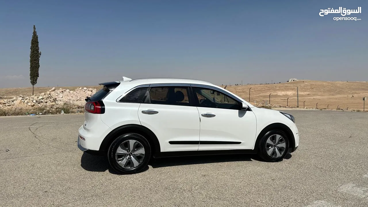 كيا نيرو هايبرد موديل 2018 وارد كوريا كلين تايتل فحص كامل.  Kia Niro hybrid 2018 Korean spec.