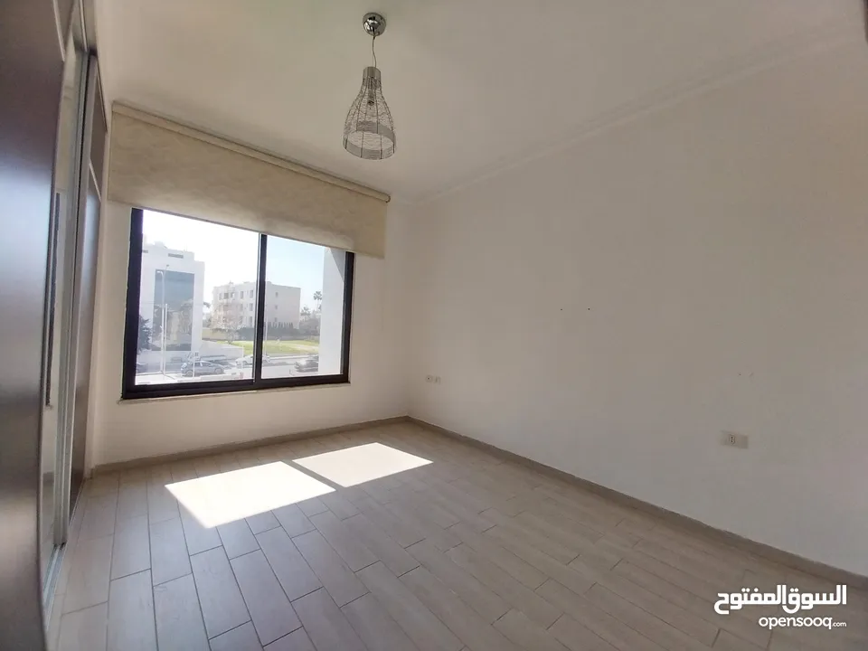 شقة للايجار في الدوار الرابع  ( Property 36778 )-175064163