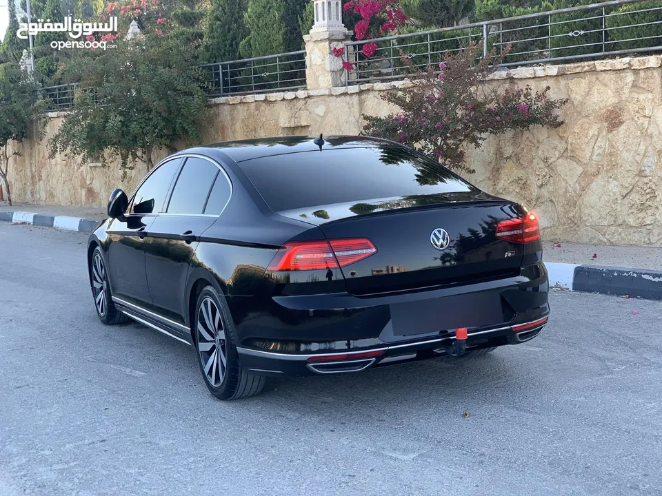 باسات R line بحالة الوكالة