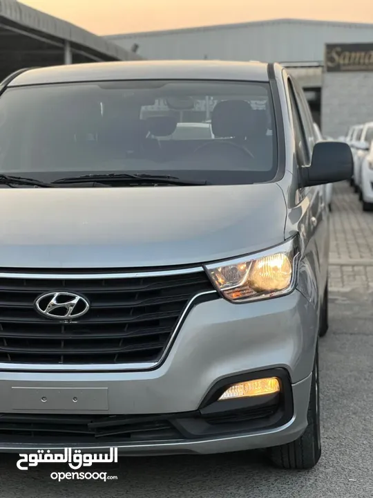 HYUNDAI   H1   2019