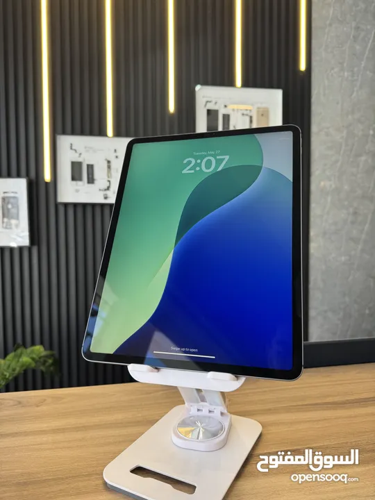 iPad Pro 12.9 2020 iPad Pro الجيل الرابع 256GB آيباد برو Wi-Fi رمادي  مستعمل iPad Pro للبيع