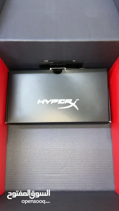 يوجد سماعة HyperX Cloud 2   -هايبر اكس كلاود 2 للبيع