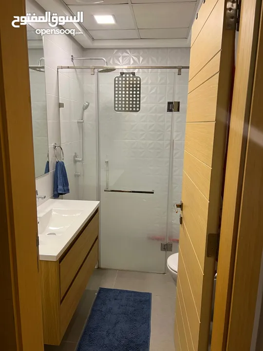 من المالك مباشره شقه كبيره بسعر استوديو في الجفير