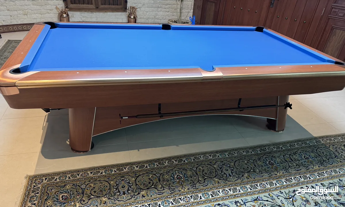 900KD professional billiards personal Owned