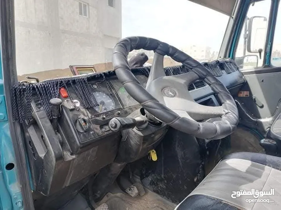 باص فإن مرسيدس للبيع موديل 1997