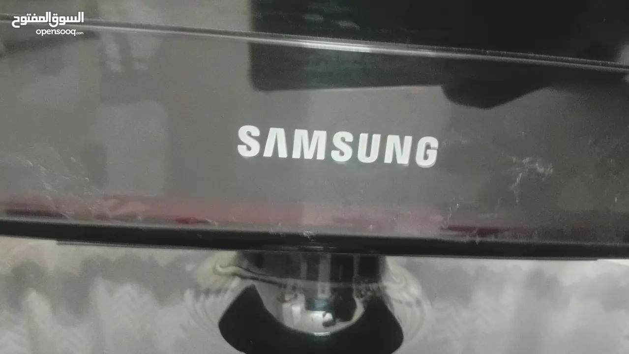 شاشه سامسونج نضيفه للبيع