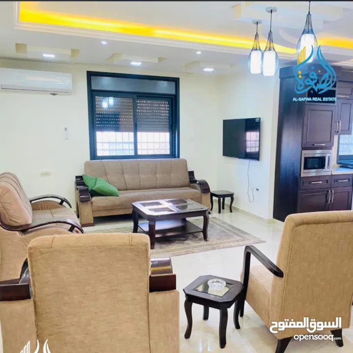 شقه مميزة موقع هادئ و استراتيجي مع مدخل خاص الارسال