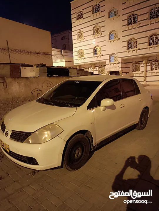 nissan tiida 2008