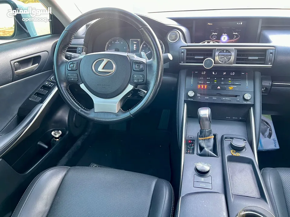 Lexus is300 V4 USA 2018 price 57,000 AED