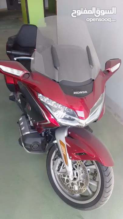 هوندا جولد وينج Honda gold wing