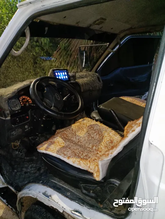 باص H100 موديل 2000 نضيف للبيع
