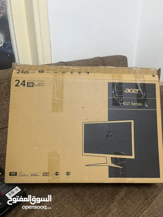 كمبيوتر PC للبيع