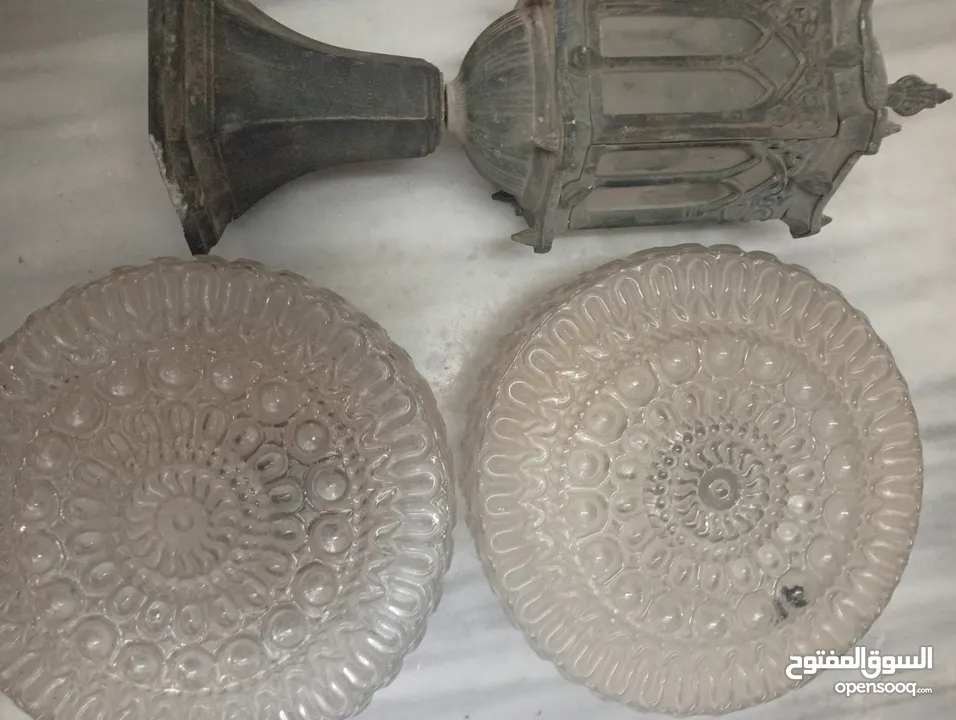 مواسير وقطع مواسير مختلفة للبيع