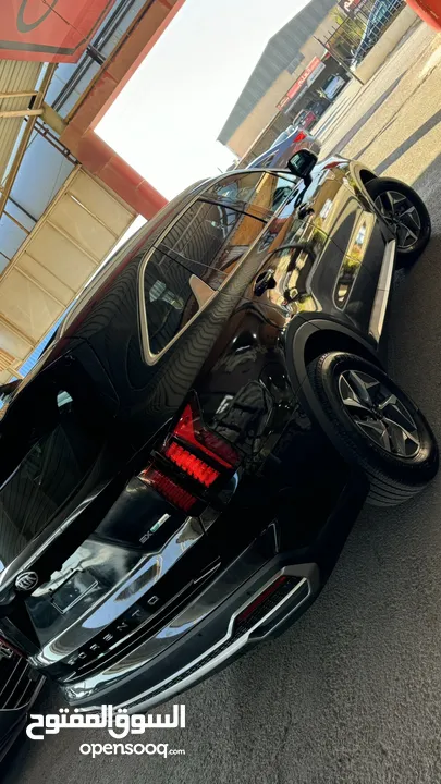 سعر بدون جمركKia sorento Hybrid 2021 ‏ سيارة لا زالت حرة