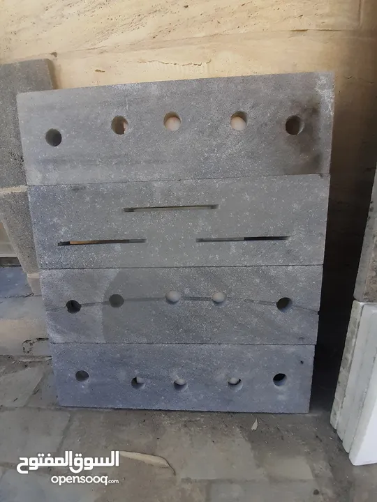 حجر بازلت جميع المقاسات والديكورات  حجر بناء.بلاط بازلت شلالات نوافير باربيكي فير بليس كندرين #بازلت