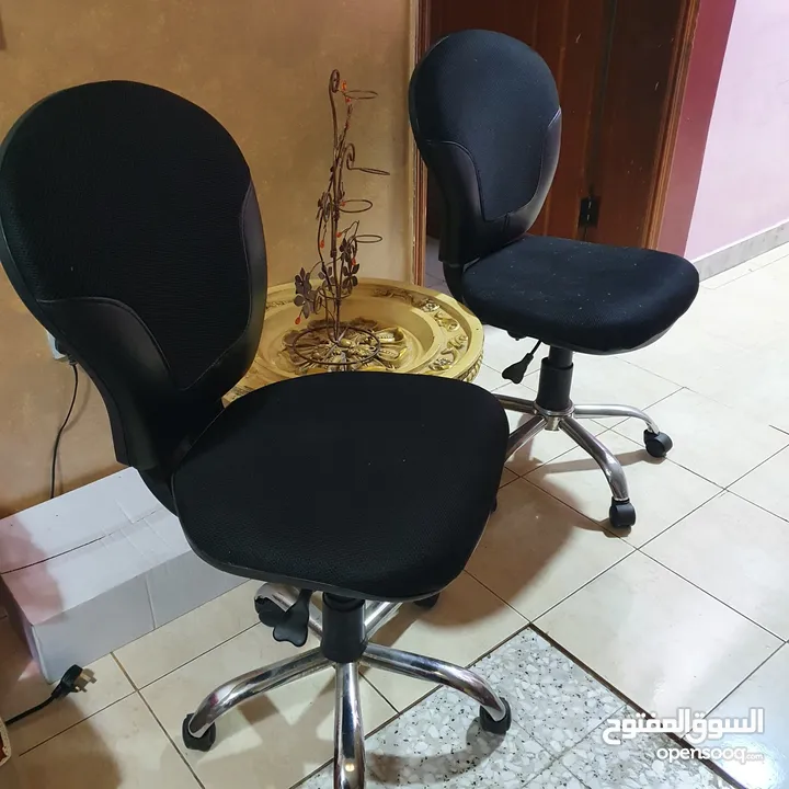 Office Chairs going low price