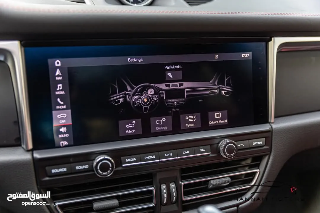 Porsche Mecan 2.0L Turbo وارد وكالة نقل