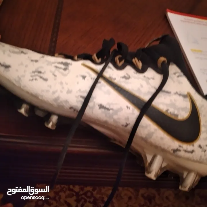 حذاء كرة قدم