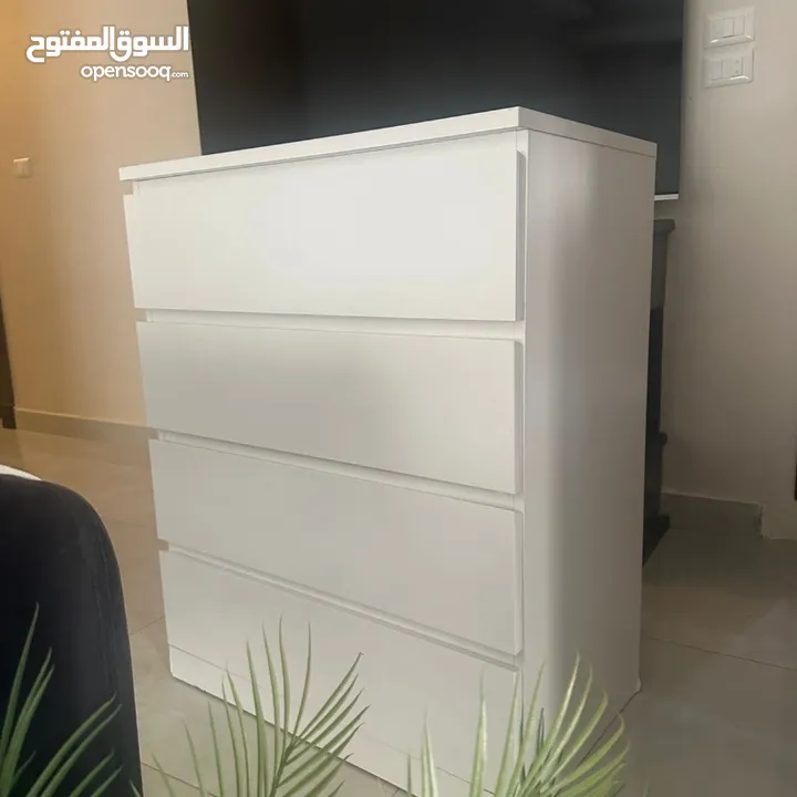 وحدة ادراج ايكيا 4 دروج بحالة ممتازة