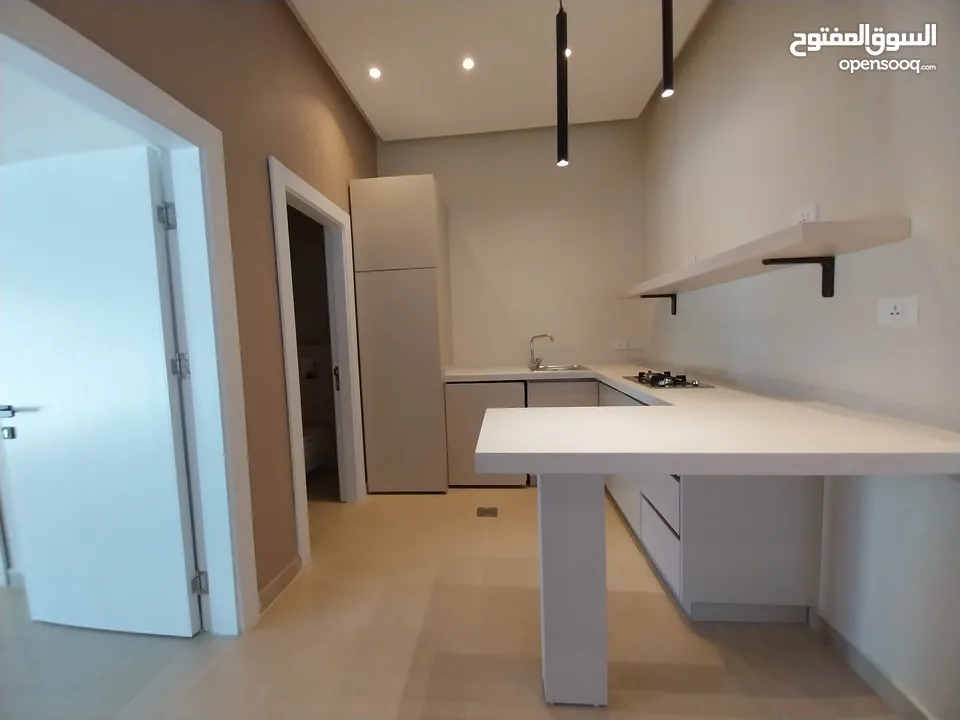 شقة للايجار في ام اذينة  ( Property 36376 )-175067984