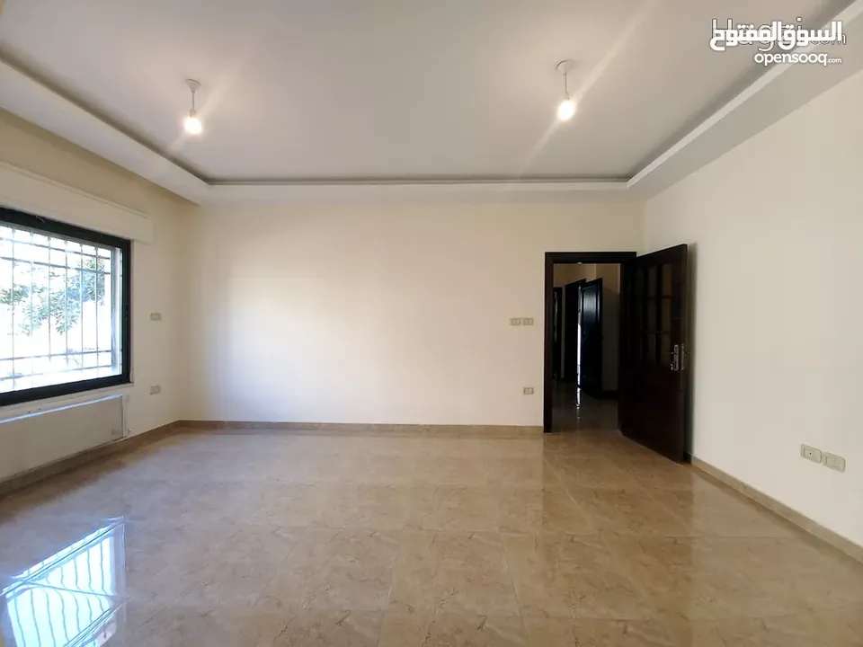 شقة للبيع في ضاحية الامير راشد  ( Property ID : 33610 )