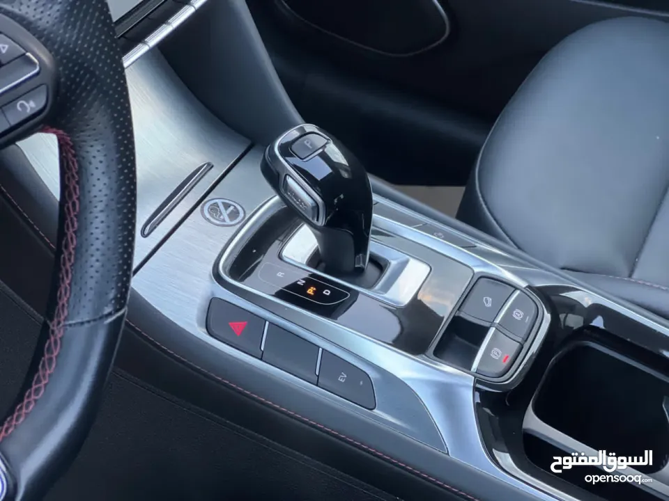 MG-HES / Plug In Hybrid Full 2022