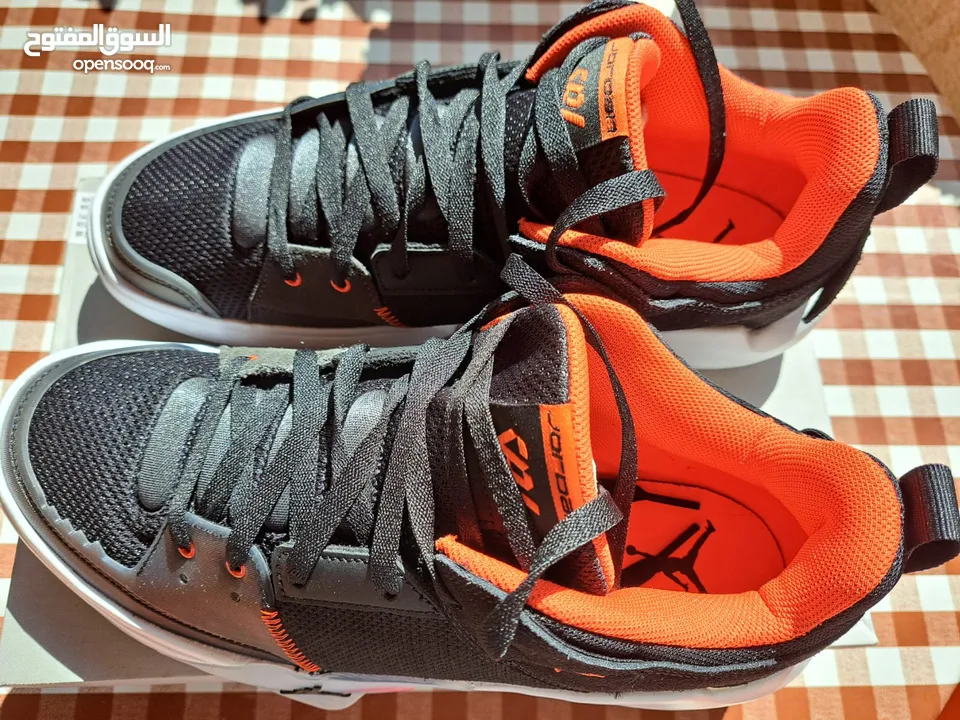 Nike AIR Jordan - جديد اصلي وارد المانبا , لم يلبس بعد ولا مرة خارج البيت