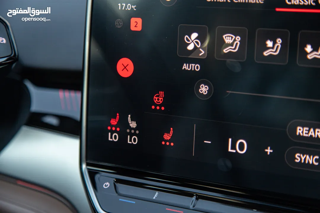 امتلكها الآن بدفعة أولى 3050 دينار من سبيد أوتو  Volkswagen ID6 Crozz Pro 2024