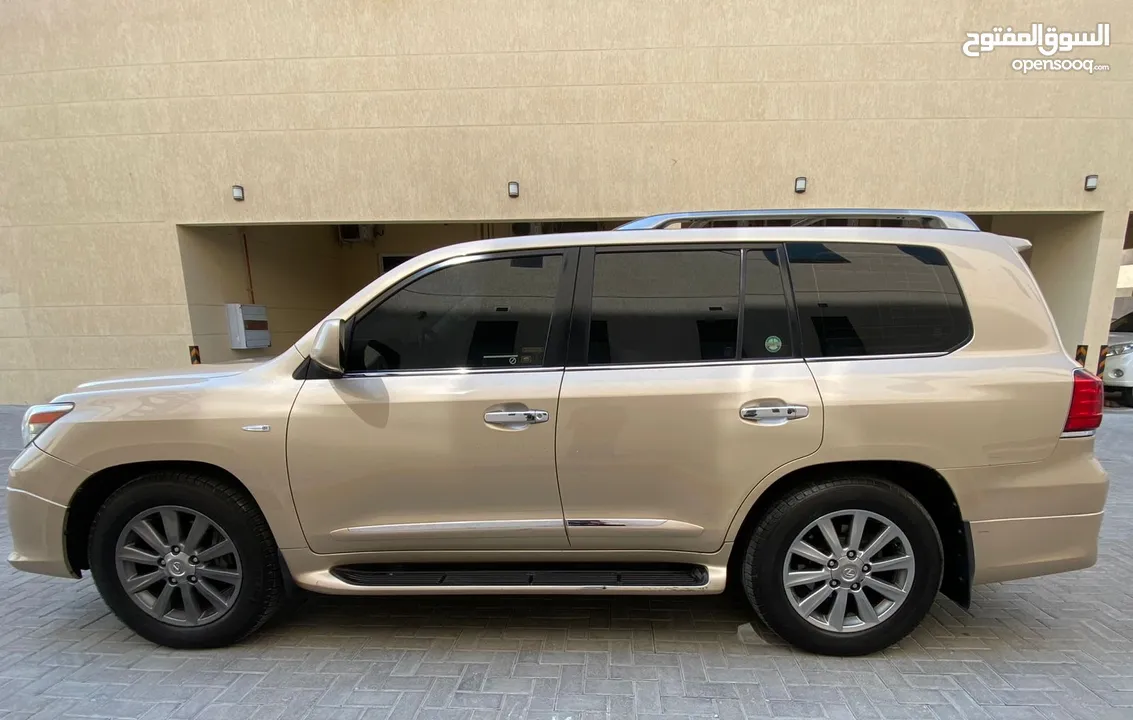 Lexus LX570,2011 model direct from 1st owner