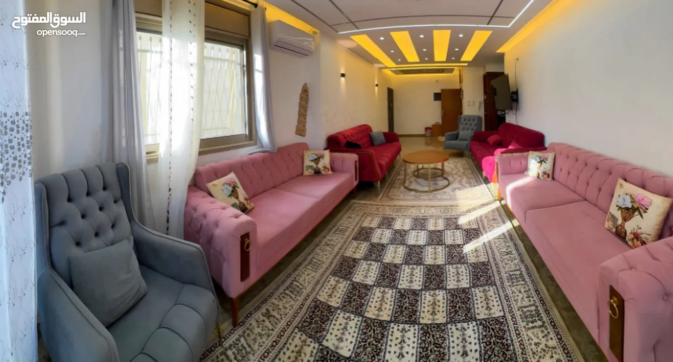 روف للايجار مفروش بالكامل في اجمل مناطق البيرة التواصل مع المالك مباشرة دون عمولة (1250) دولار
