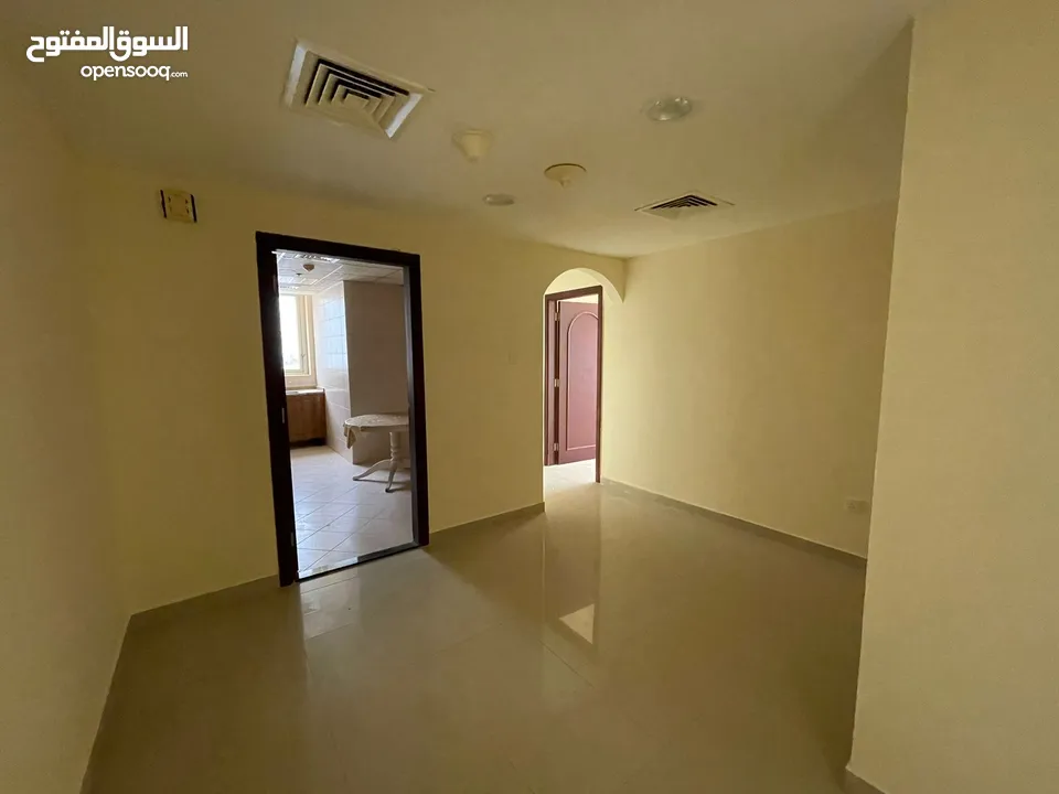 ( محمود سعد ) غرفتين وصالة في الخان مساحات واسعة تشطيب سوبر ديلوكس