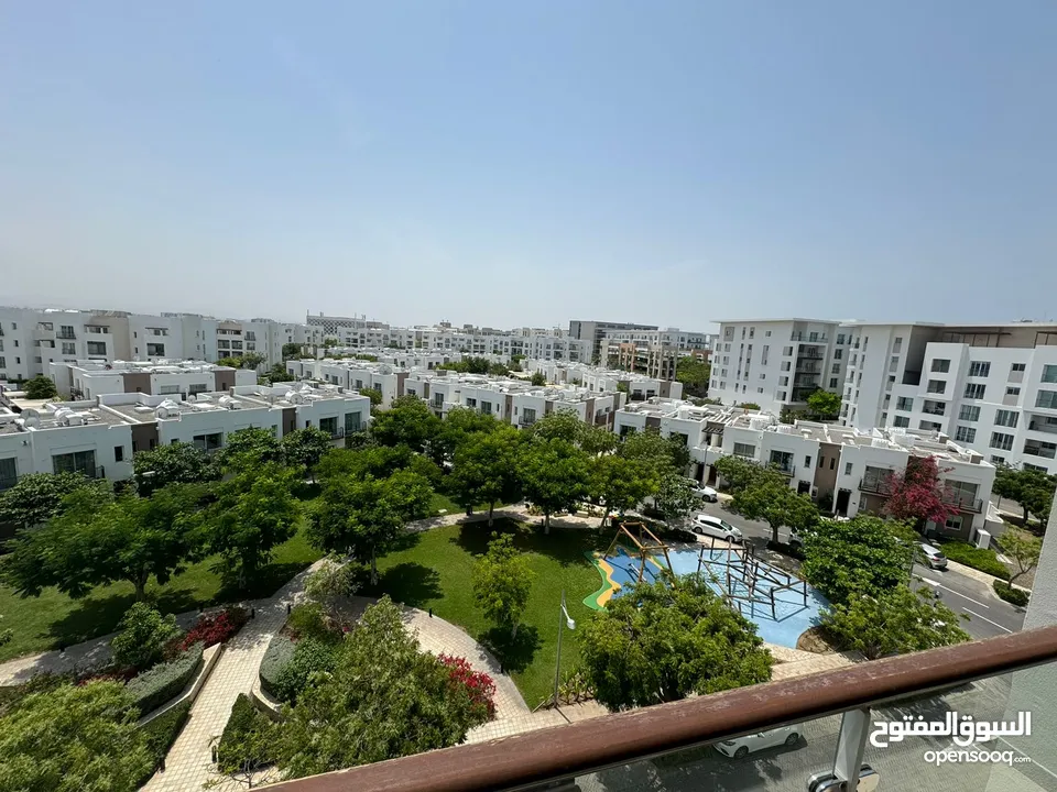 2 BR Lovely Apartment for Rent Located in Al Mouj