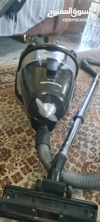 مكنسة بانوسونيك  (( Panasonic))  1800 واط ، بحالة الجديد ،
