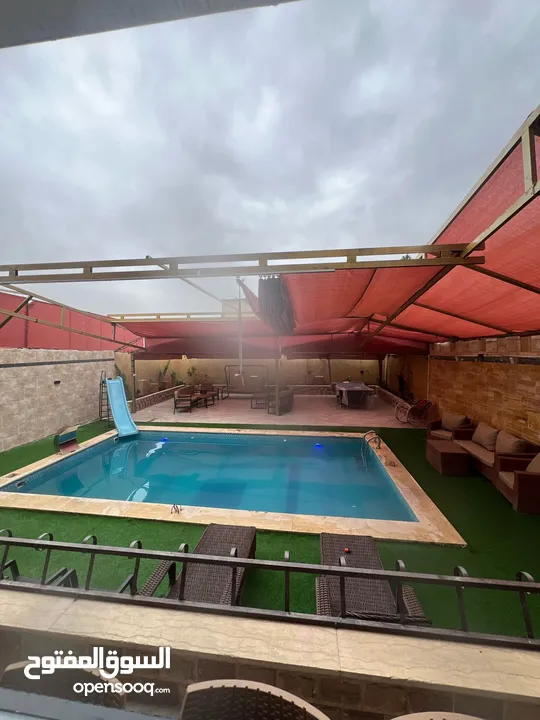 شاليه و مزرعه للايجار بالغور 50 دينار مسبح مدفأ 4*8 بدون عربون مع بلياردو و ترامبولين
